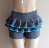 Short  Saia babado
