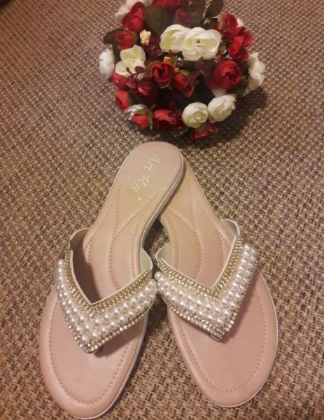 Rasteirinha de dedo em pérola