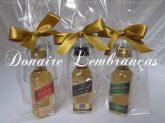 Mini Whisky Personalizado com copinho de vidro