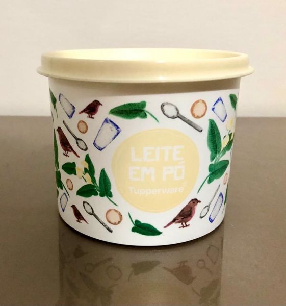 Tupperware Redondinha Leite Em Pó Floral 270g - 500 Ml