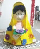 Bonequinha peso de porta