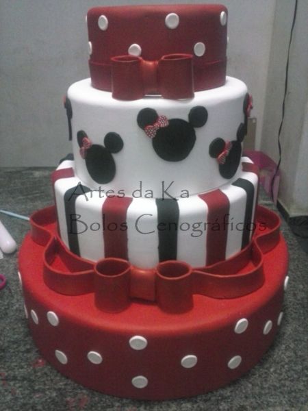 Bolo cenográfico da Minnie