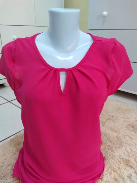 Blusa com manga japonesa