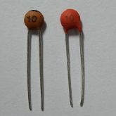 capacitor cerâmico 10pF x 50V