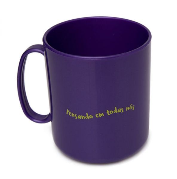 Caneca Violeta Cup para higienizar