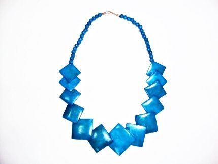 Colar Azul Claro L