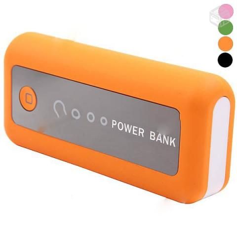 BANCO DE CARGA P/ TELEMOVEL ,IPAD, IPOD ETC COM LANTERNA