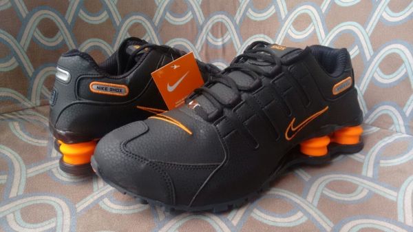 nike shox nz preto e laranja