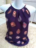 BLUSA ROXA DE FOLHAS