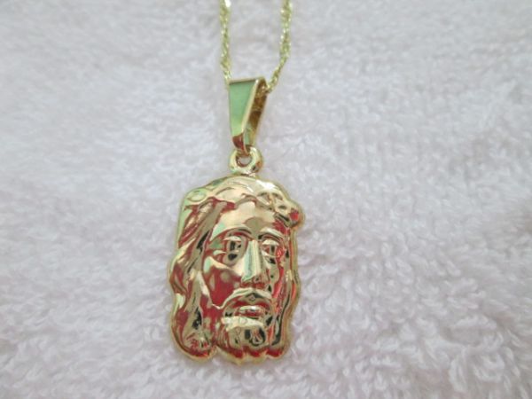 Pingente Face de Cristo 22mm