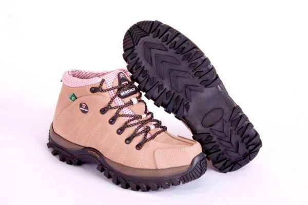 Bota Adventure Feminina
