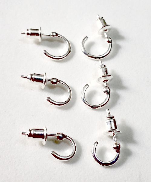 Trio de mini argolas folheadas