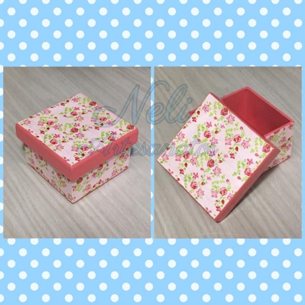 ( VENDIDA ) Caixinha Flores Rosa