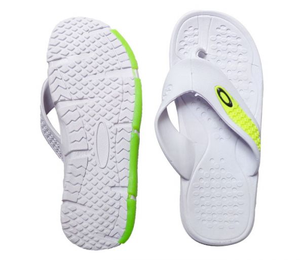 Chinelo Oakley - Branco e Verde CN034