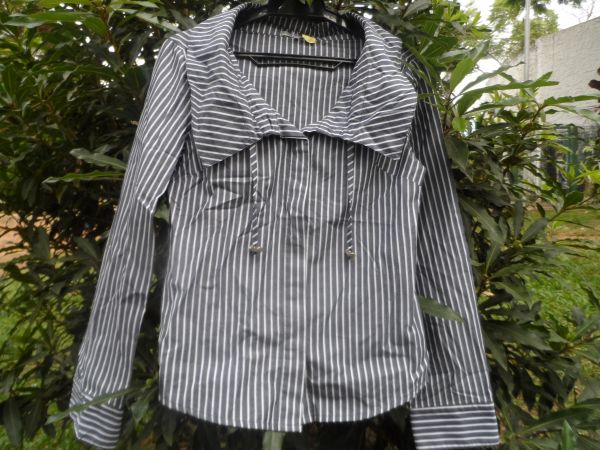 CAMISA GOLA GRANDE LISTRADA