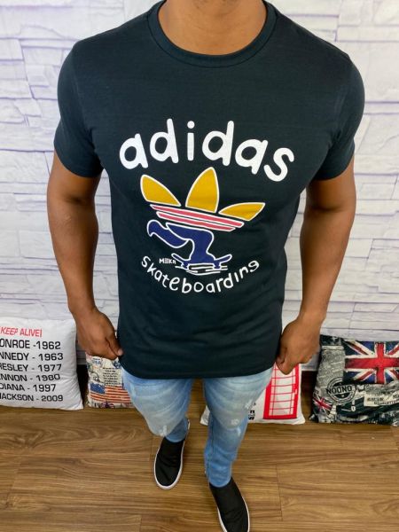 Camiseta Adidas Preta Marca: Adidas REF. SD5569