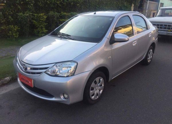 Toyota Etios 2015 1.5 X