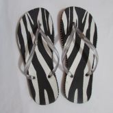 chinelo strass com estampa zebra