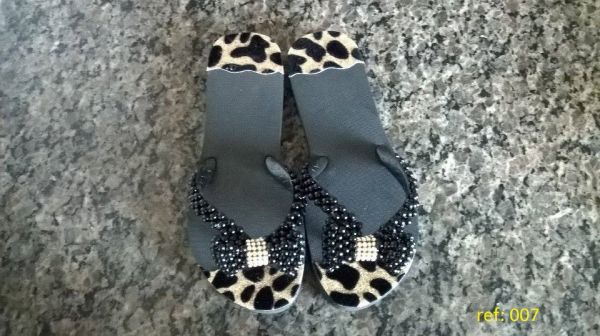 CHINELOS FEMININOS  FLAT BORDADO