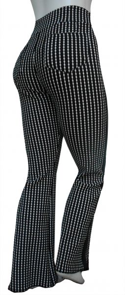 bailarina/flare ou reta (P-M-G), preta e branca, tecido jacquard grosso, alta elasticidade