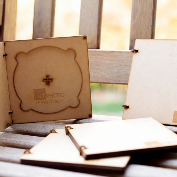 PORTA CD/DVD MDF GRAVADO