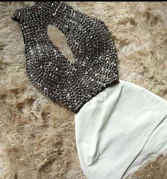 Cód 140 Conjunto cropped bordado saia em bengaline