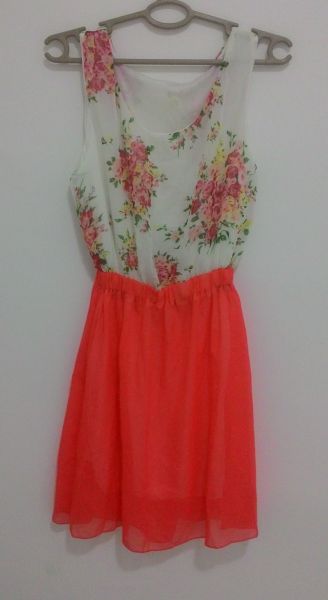 (017) VESTIDO FLORIDO