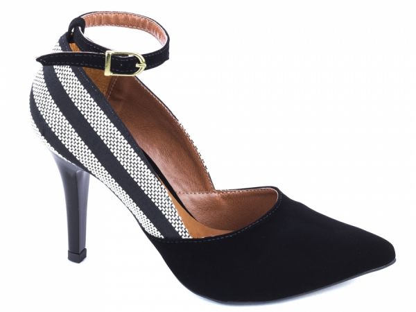 SCARPIN PRETO TORRICELLA