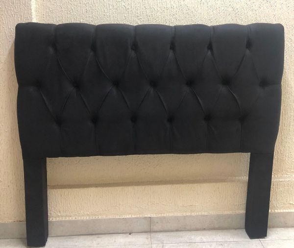 Cabeceira Solteirao Hera 110 Veludo Suede Preto SR Cabec