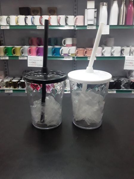 Copo twist 400ml. COM TAMPA E CANUDO acrílico.