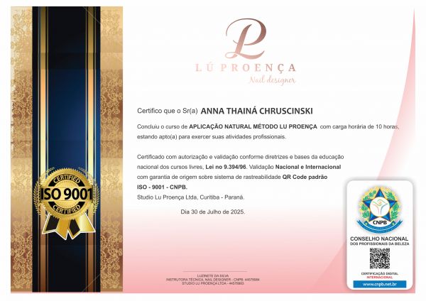 ANNA THAINÁ CHRUSCINSKI