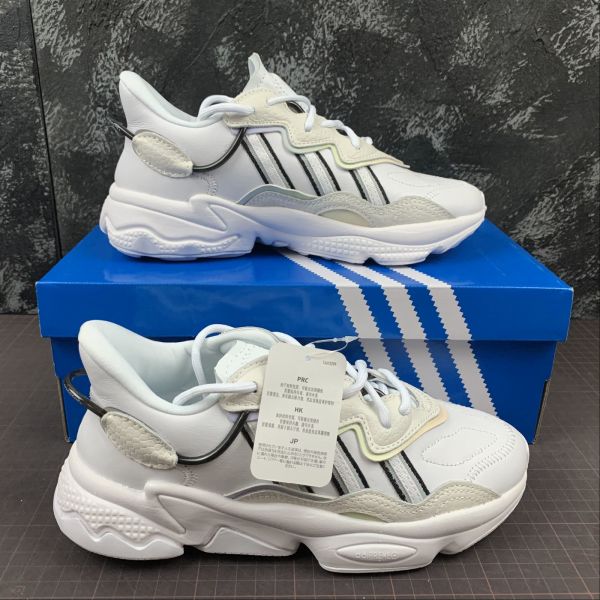 Adidas OZWEEGO 3