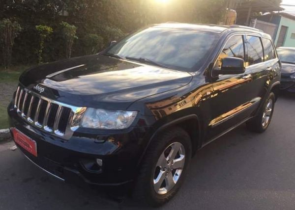 Cherokee Limited 3.6 v6 286 2011