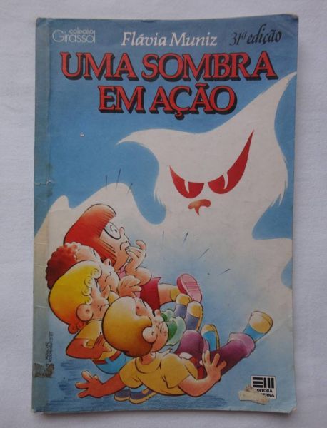 Livro - Uma sombra em ação