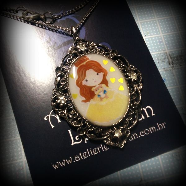 Colar Chibi Princess