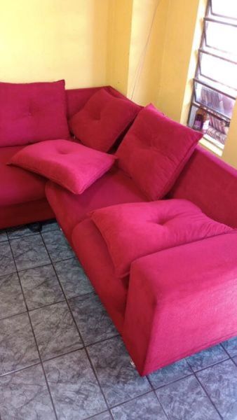 Limpeza de sofá a seco em Maringá