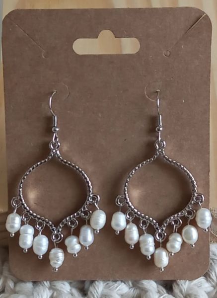 Brinco perola barroca