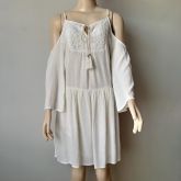 VESTIDO OPEN SHOULDER TASSEL