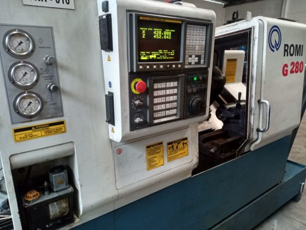 Torno CNC Romi G 280 Ano 2005 Usado