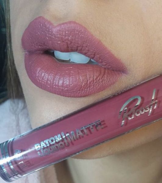 batom matte Ricosti beijo Doce