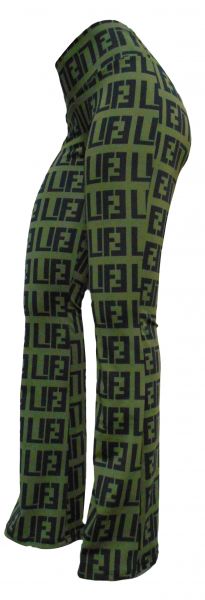 Calça feminina flare verde militar (*44) estampada, tecido suplex gramatura 360