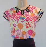 BLUSA FLORAL GOTAS
