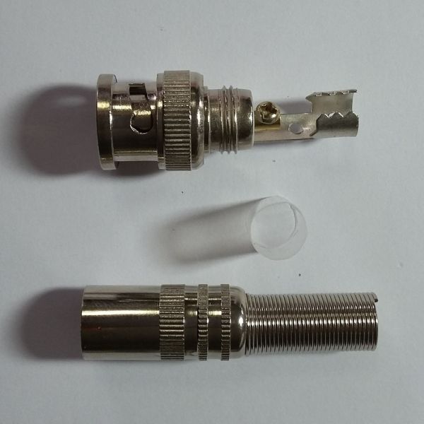 Conector BNC Macho de Parafuso com Mola