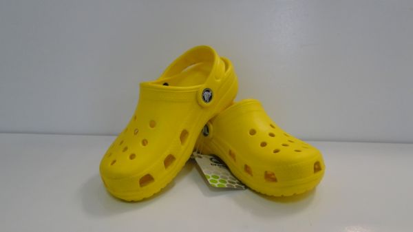 Crocs Yellow