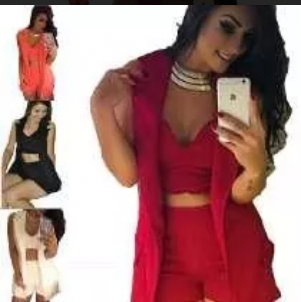 Conjunto cropped com blazer