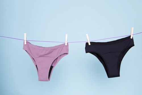 Calcinha Absorvente Violeta Cup - G - Preta