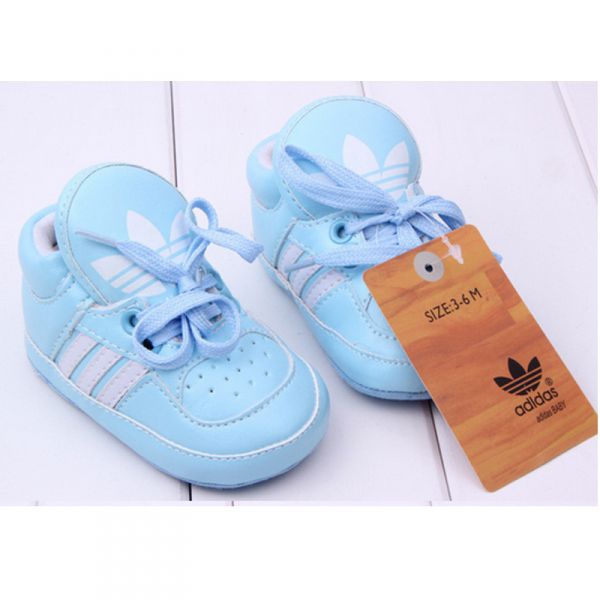 Tênis Adidas BCT0058