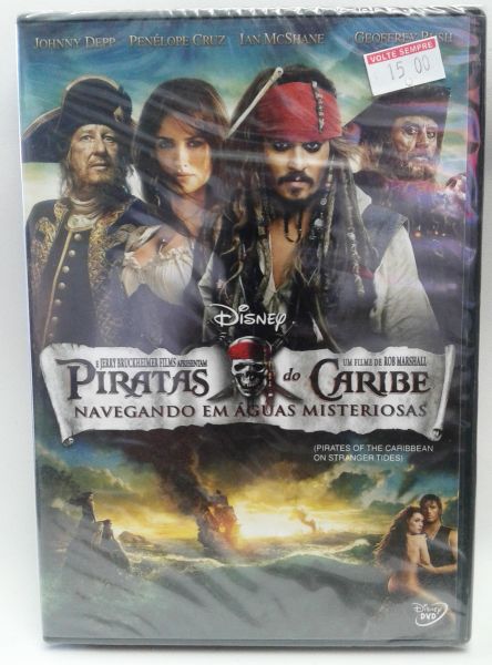 PIRATAS DO CARIBE NAVEGANDO EM AGUAS MISTERIOSAS