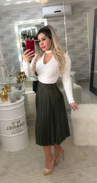 Saia plissada
