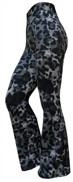 calça feminina flare ou reta (46),cintura alta, estampa animal print/camuflado,suplex gramatura 360